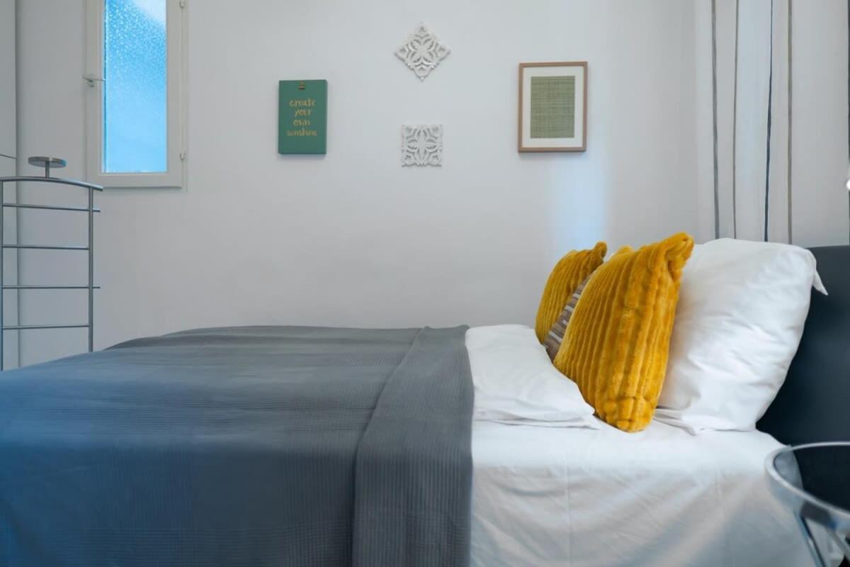Chic Central Flat With River View Budapest Eksteriør bilde